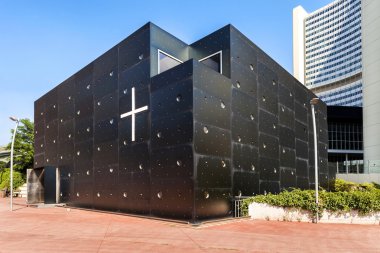 TheÂ Donau City Church -Â Christus, Hoffnung der Welt is aÂ Roman CatholicÂ parishÂ church in Vienna The church is located next to theÂ Vienna International Centre Its architect isÂ Heinz Tesar